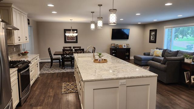 1538 Hillsboro Avenue SE, Grand Rapids, MI 49546