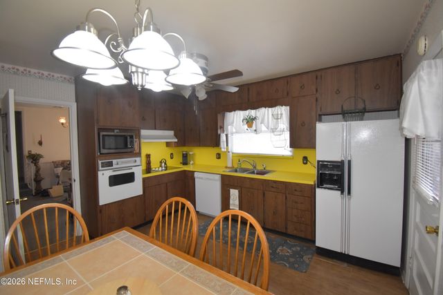 7815 BELLEMEADE Boulevard S, Jacksonville, FL 32211