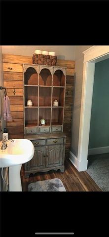 541 S Huttig Avenue, Independence, MO 64053