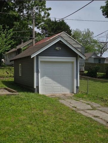 541 S Huttig Avenue, Independence, MO 64053