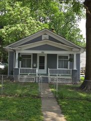 541 S Huttig Avenue, Independence, MO 64053