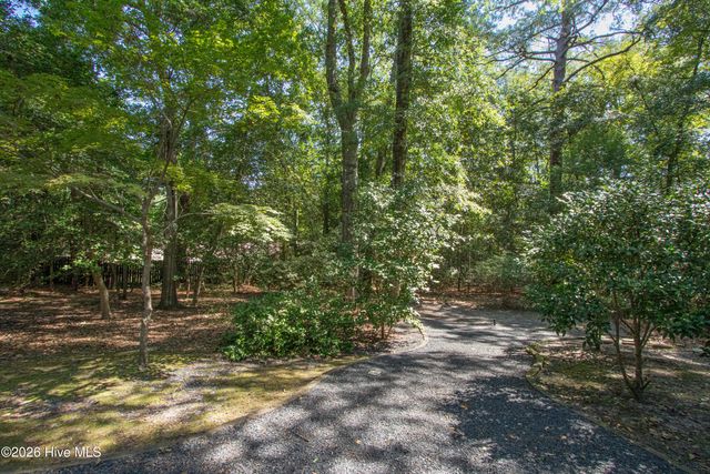 12 Village Lane, Pinehurst, NC 28374