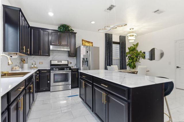 15903 Smithland Drive, Houston, TX 77084