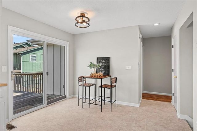 7732 W 152nd Terrace, Overland Park, KS 66223