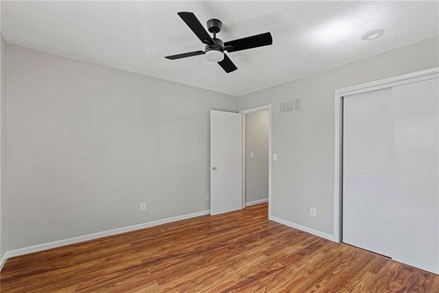 7732 W 152nd Terrace, Overland Park, KS 66223