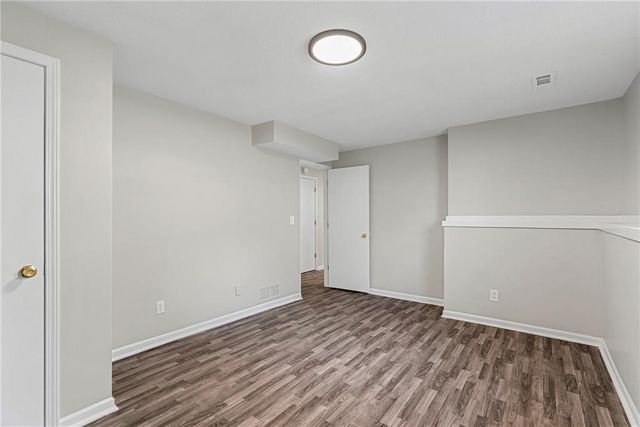 7732 W 152nd Terrace, Overland Park, KS 66223