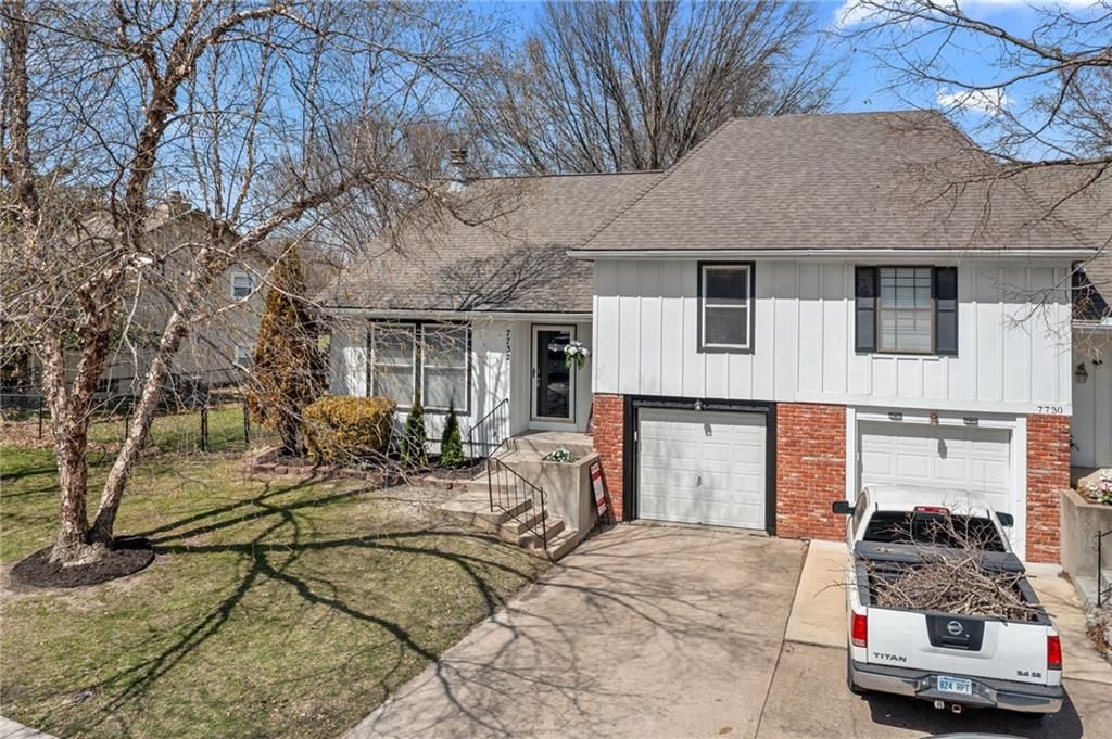 7732 W 152nd Terrace, Overland Park, KS 66223