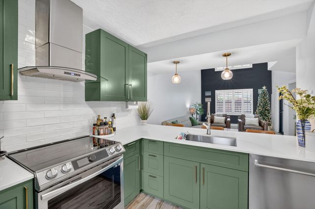 237 City View Drive 237, Fort Lauderdale, FL 33311