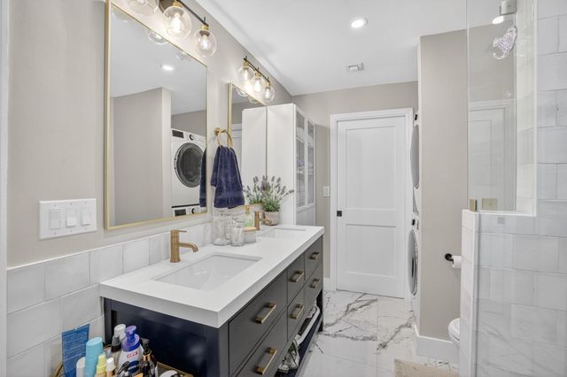 237 City View Drive 237, Fort Lauderdale, FL 33311