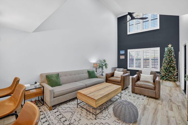 237 City View Drive 237, Fort Lauderdale, FL 33311