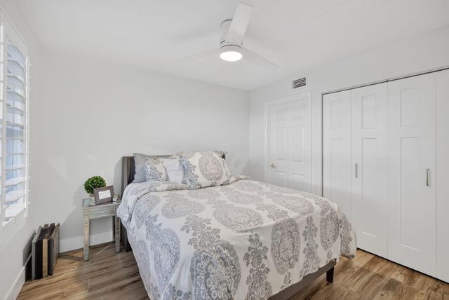 237 City View Drive 237, Fort Lauderdale, FL 33311