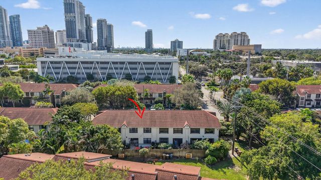 237 City View Drive 237, Fort Lauderdale, FL 33311