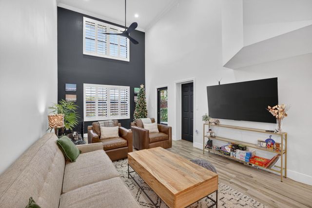 237 City View Drive 237, Fort Lauderdale, FL 33311