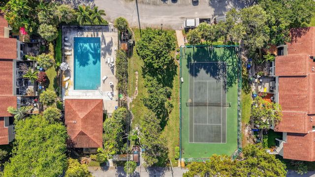 237 City View Drive 237, Fort Lauderdale, FL 33311