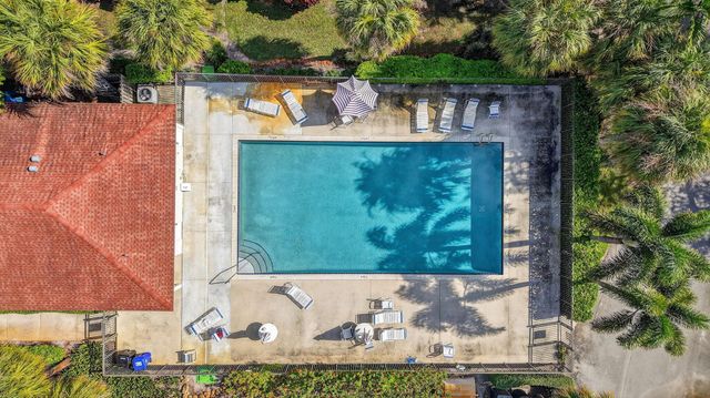 237 City View Drive 237, Fort Lauderdale, FL 33311