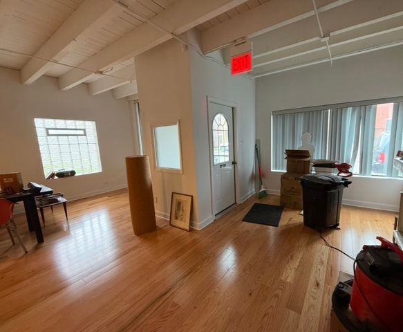 5962 N Elston Avenue, Chicago, IL 60646