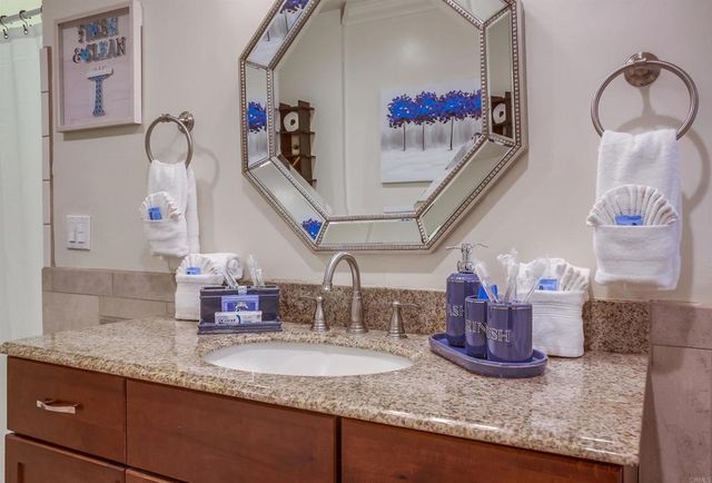 3217 Goldsmith St, San Diego, CA 92106