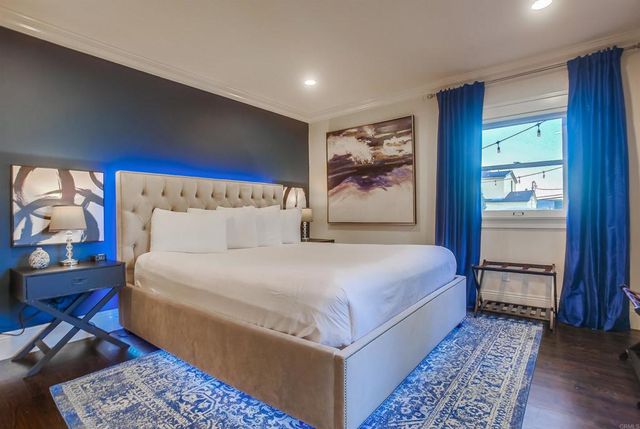 3217 Goldsmith St, San Diego, CA 92106