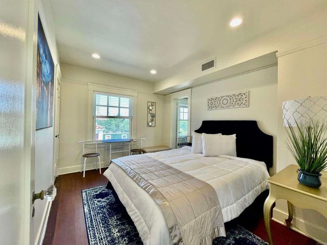 3217 Goldsmith St, San Diego, CA 92106