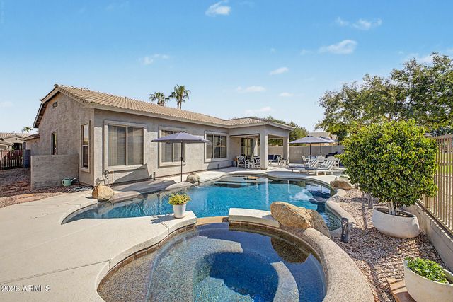 3697 E OXFORD Lane, Gilbert, AZ 85295
