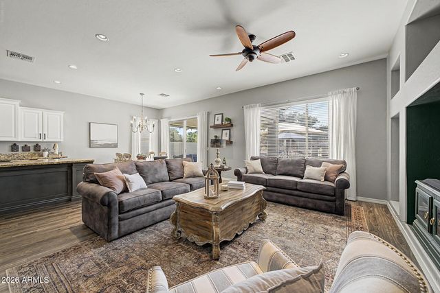 3697 E OXFORD Lane, Gilbert, AZ 85295