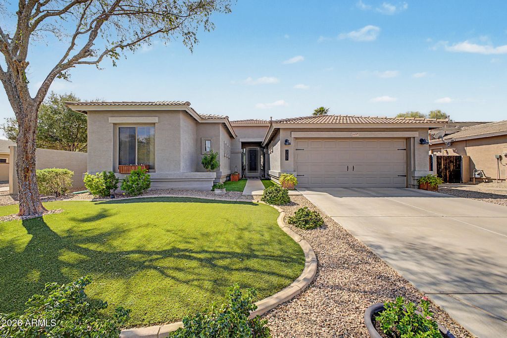 3697 E OXFORD Lane, Gilbert, AZ 85295