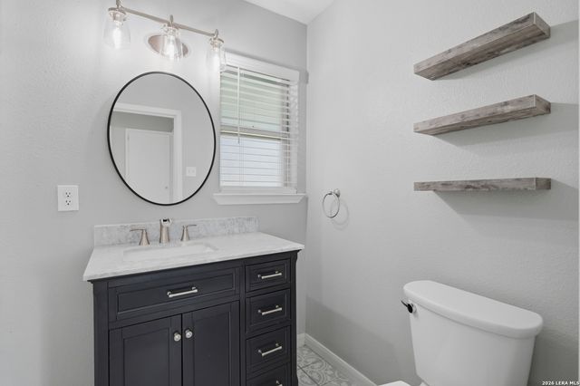 5202 CORAL MIST ST, Kirby, TX 78219