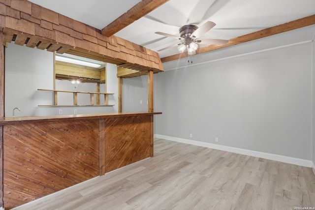 5202 CORAL MIST ST, Kirby, TX 78219