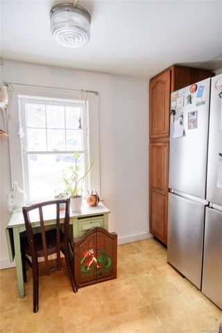 668 State Route 44 55, Highland, NY 12528