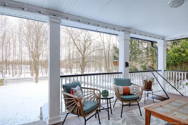 668 State Route 44 55, Highland, NY 12528