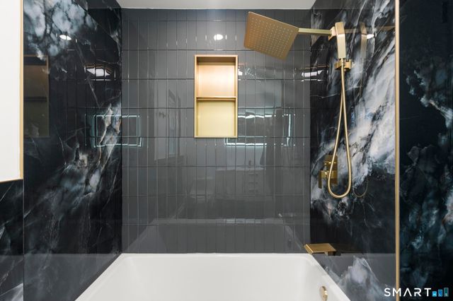 53 Northfield Drive, East Hartford, CT 06118