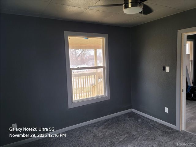 630 E Dartmouth Street, Flint, MI 48505