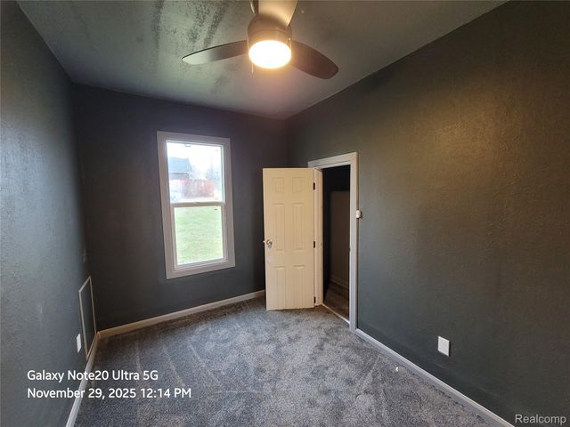 630 E Dartmouth Street, Flint, MI 48505