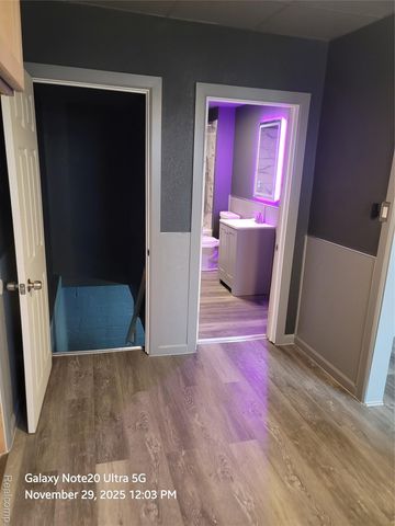 630 E Dartmouth Street, Flint, MI 48505