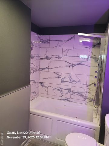 630 E Dartmouth Street, Flint, MI 48505