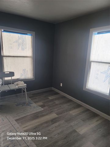 630 E Dartmouth Street, Flint, MI 48505