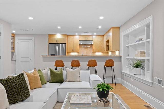 80 Worcester Street A, Boston, MA 02118