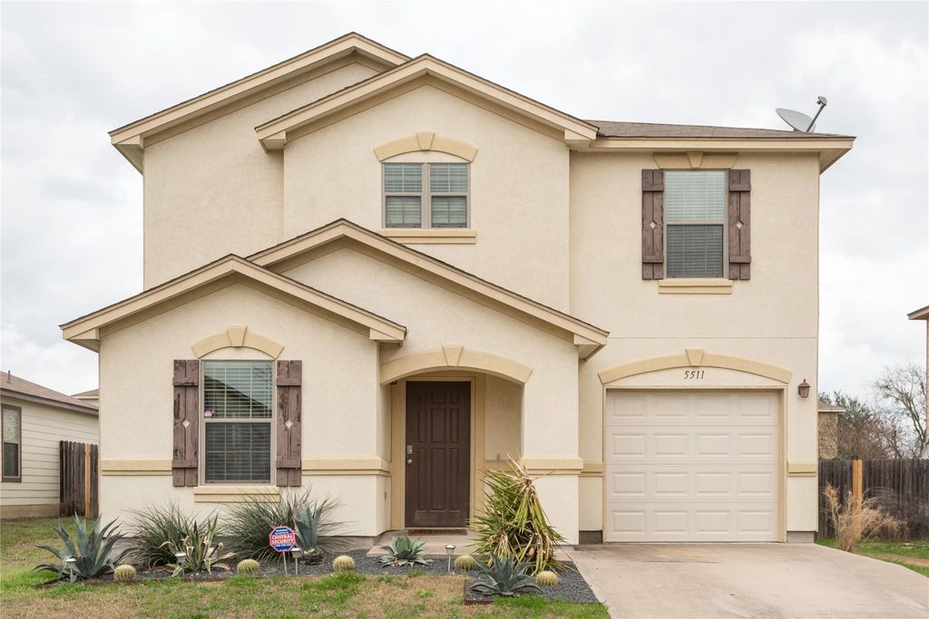5511 Apple Orchard LN, Austin, TX 78744