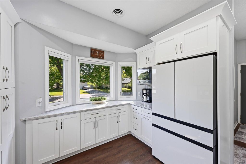 6747 Quantico Lane N, Maple Grove, MN 55311 — photo 4