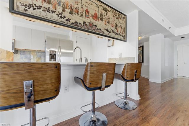 3556 Shore Dr Apt 801, Virginia Beach, VA 23455