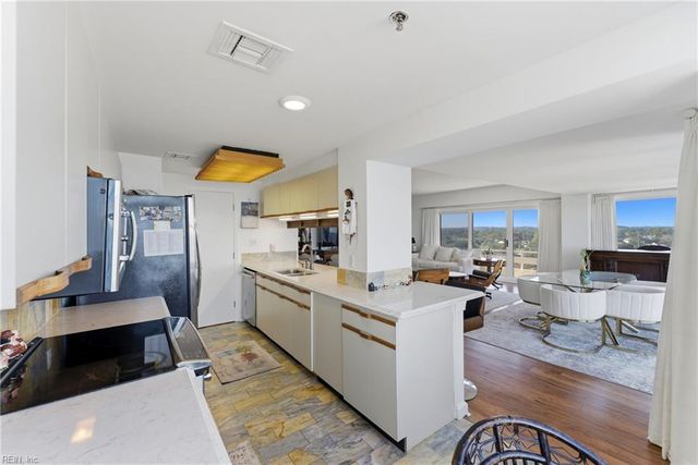 3556 Shore Dr Apt 801, Virginia Beach, VA 23455