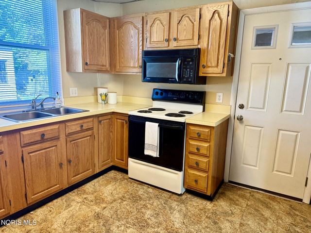 316 Eastern Avenue, Toledo, OH 43609
