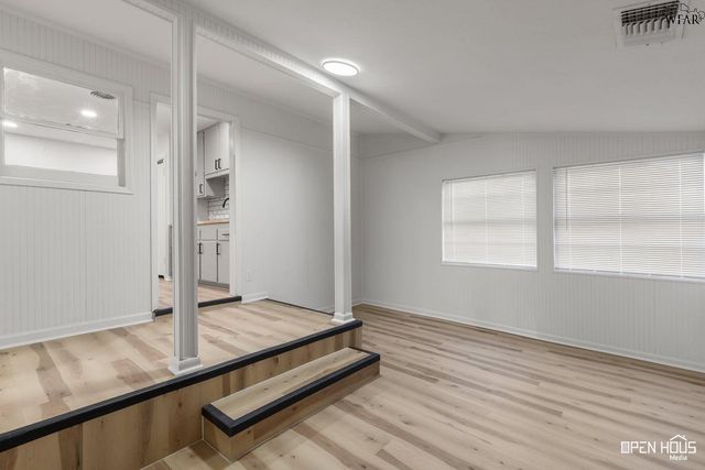 2519 INGLEWOOD DRIVE, Wichita Falls, TX 76301