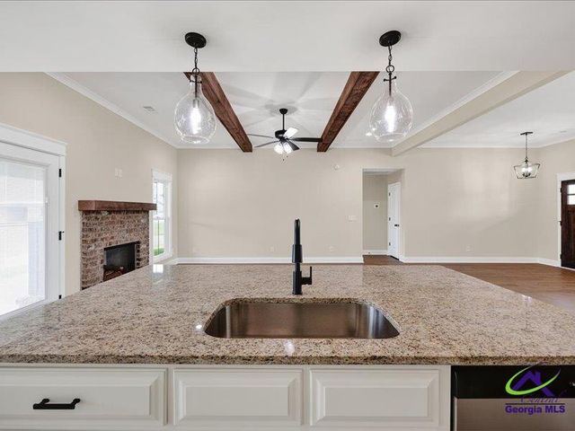 102 Nash Court, Perry, GA 31069
