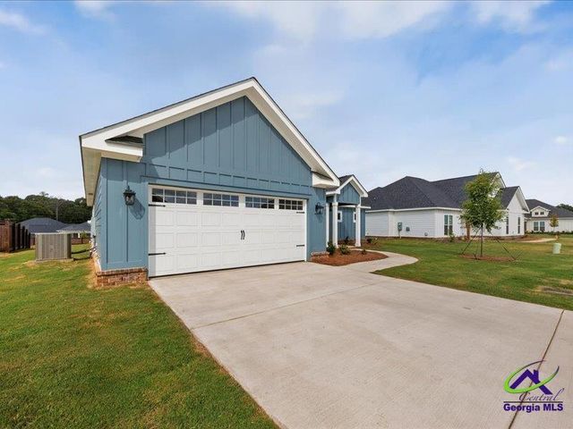 102 Nash Court, Perry, GA 31069