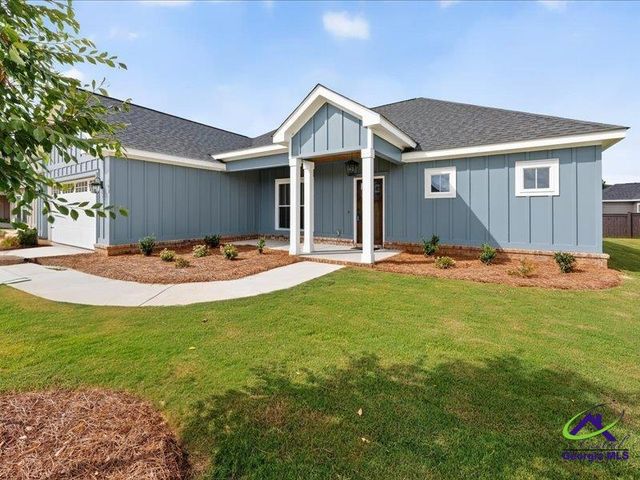 102 Nash Court, Perry, GA 31069