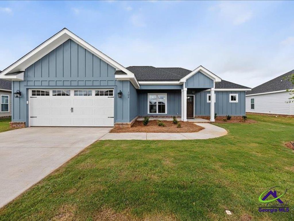 102 Nash Court, Perry, GA 31069