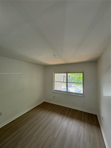 9050 NW 28th Street 136, Coral Springs, FL 33065