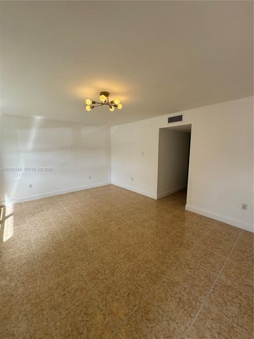 9050 NW 28th Street 136, Coral Springs, FL 33065