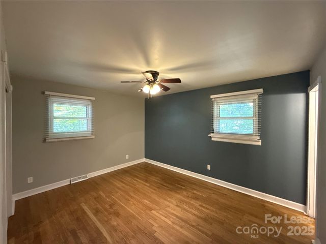 7045 Ridge Lane Road, Charlotte, NC 28262